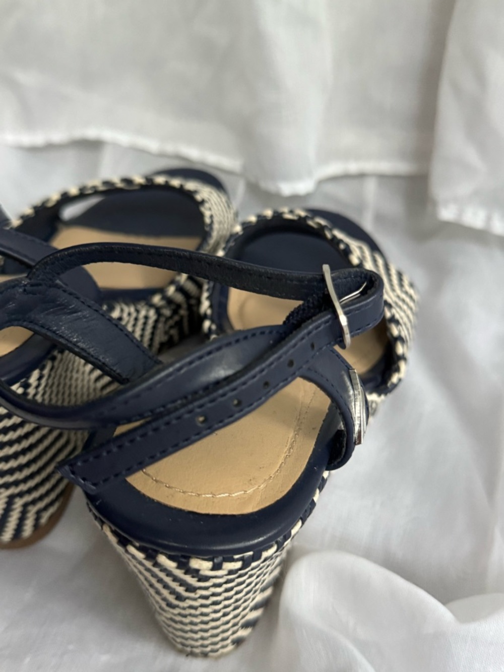 Nautica Wedge Sandals - Picture 10 of 11